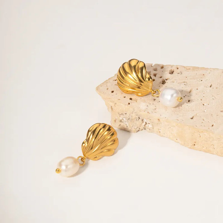 Beach Shell Pearl Earrings